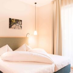Flora Hotel & Suites 3* Номер Делюкс