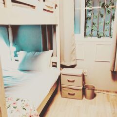 Eclasse Gangnam - Hostel Кровать в мужском общем номере с двухъярусной кроватью