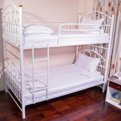 Golden City Light Hotel 2* Кровать в общем номере с двухъярусной кроватью