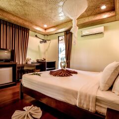 Отель Long Beach Chalet 3* Апартаменты с различными типами кроватей