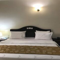 Отель Jim-Eddy Suites 3* Номер Делюкс