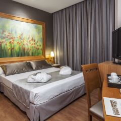 Отель Catalonia Excelsior 3* Номер категории Премиум