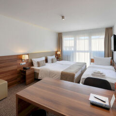 Vi Vadi Hotel downtown munich комната для гостей фото 25