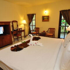Отель Hyton Leelavadee Phuket 4* Улучшенный номер разные типы кроватей