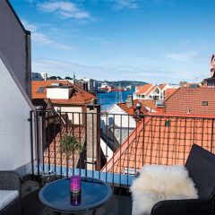 Отель Bryggen Panorama Suites 4* Люкс