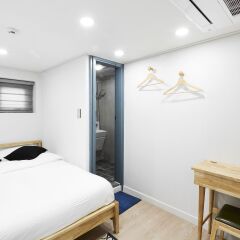 Comet Guesthouse - Hostel Номер категории Эконом