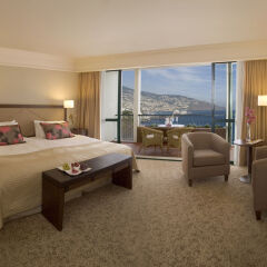 Отель The Cliff Bay 5* Улучшенный номер разные типы кроватей фото 4
