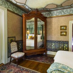 Отель Simpson House Inn 5* Улучшенный номер с различными типами кроватей