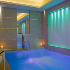 Отель Le Burgundy 5 Star сауна