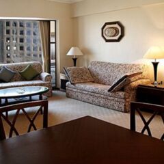Rosedale Hotel and Suites Guangzhou 3* Люкс повышенной комфортности с разными типами кроватей