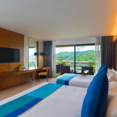 Отель Novotel Phuket Kata Avista Resort And Spa 4* Улучшенный номер с различными типами кроватей