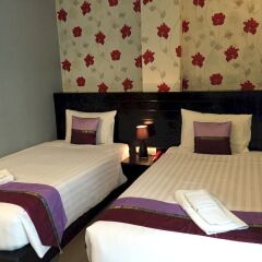 Отель PJ Patong Resortel комната для гостей фото 4