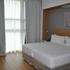 Отель Hilton Garden Inn Milan North комната для гостей фото 13