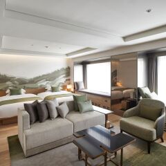 Отель Sheraton Grande Walkerhill Люкс с различными типами кроватей