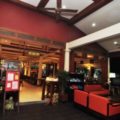 Отель Hyton Leelavadee Phuket лобби фото 2