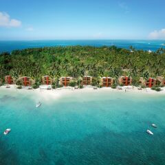 Отель The Barefoot Eco 4* Стандартный семейный номер с различными типами кроватей