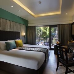 Patong Merlin Hotel 4* Номер Делюкс с различными типами кроватей