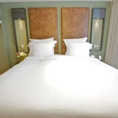 Hotel De Hallen 4* Номер Делюкс с различными типами кроватей