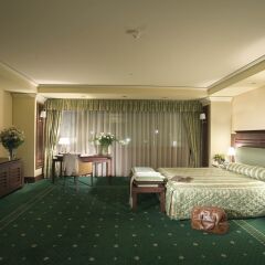Grand Hotel Sofia 5* Представительский номер с различными типами кроватей