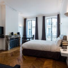 Отель Paris Square 3* Полулюкс с различными типами кроватей