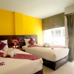 Отель Pj Patong Resortel 3* Улучшенный номер