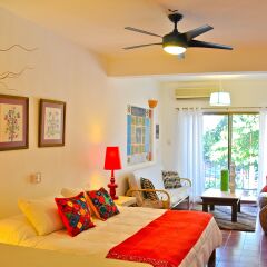 Hotel Petit Mercedes Puerto Vallarta 3* Люкс с различными типами кроватей