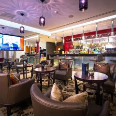 Отель Crowne Plaza London Kensington гостиничный бар