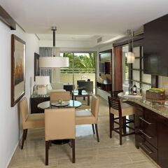 Отель The Reserve at Paradisus Palma Real - Все включено 5* Семейный люкс с двуспальной кроватью