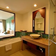 Отель Ravindra Beach Resort And Spa фото 22