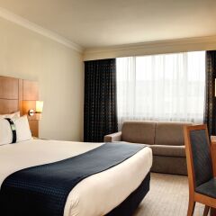 Отель Holiday Inn London-Bloomsbury 3* Стандартный номер с двуспальной кроватью
