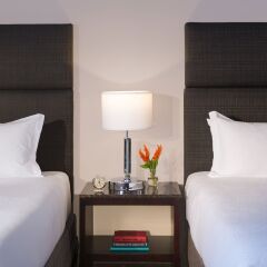 Kimpton Carlyle Hotel Dupont Circle 4* Номер Премьер с 2 отдельными кроватями