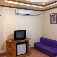 Отель Ruen Thai Guesthouse Patong жилая площадь фото 2