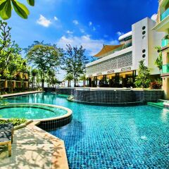 Отель Phuket Graceland Resort And Spa бассейн фото 2