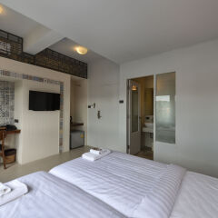 Hotel October комната для гостей фото 2