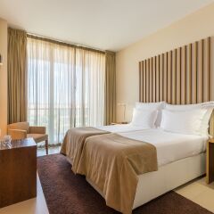 Salgados Dunas Suites Hotel 5* Стандартный номер с различными типами кроватей