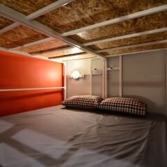 Adventure Hostel Кровать в общем номере с двухъярусной кроватью