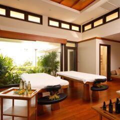Отель Trisara Villas & Residences Phuket процедурный кабинет