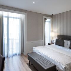 Отель Catalonia Puerta del Sol 4* Стандартный номер с двуспальной кроватью