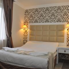 Moonshine Hotel & Suites 3* Люкс с различными типами кроватей