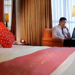 Отель Crowne Plaza Foshan 4* Улучшенный номер с различными типами кроватей