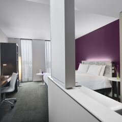 Отель INNSIDE By Meliá Manchester Стандартный номер с различными типами кроватей фото 4
