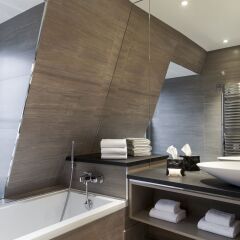 Отель Timhotel Montmartre Париж ванная фото 3