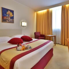 Best Western Hotel Airvenice 4* Стандартный семейный номер с двуспальной кроватью