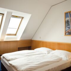 Hotel & Palais Strudlhof 4* Стандартный номер с различными типами кроватей