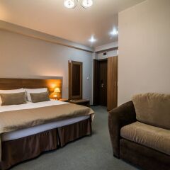 Гостиница River Star Стандартный номер с двуспальной кроватью