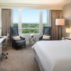 Отель Fontainebleau Miami Beach 4* Стандартный номер с различными типами кроватей фото 4