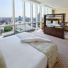 Гостиница Crowne Plaza Moscow World Trade Centre 5* Номер Ambassador с различными типами кроватей