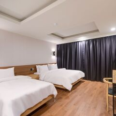 Hotel M 3* Стандартный номер