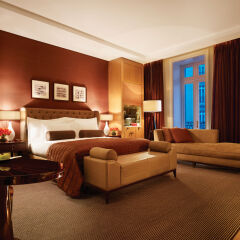 Corinthia Hotel London 5* Люкс повышенной комфортности с различными типами кроватей