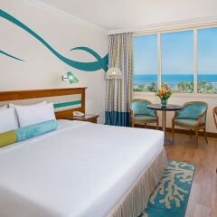Отель Coral Beach Resort Sharjah 4* Номер Делюкс